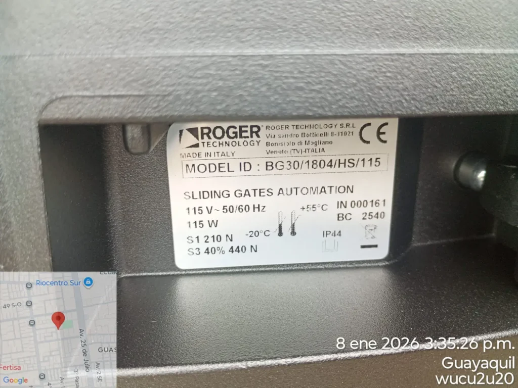 Instalación de Motor Roger 1.800 kg en puerta corredera en Ciudadela Cerrada Dique Amazonas