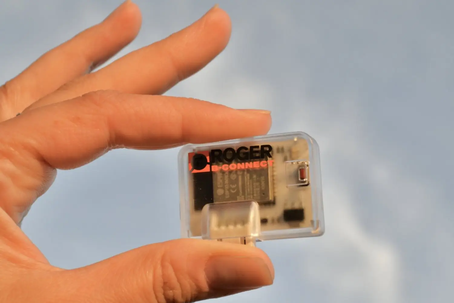 Módulo WiFi B74 B-Connect de Roger Technology – Control y programación remota vía navegador web