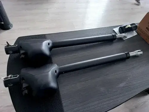 Motor Roger MONOS4 para Puertas Batientes de hasta 4 Metros por Hoja – Uso Intensivo Brushless