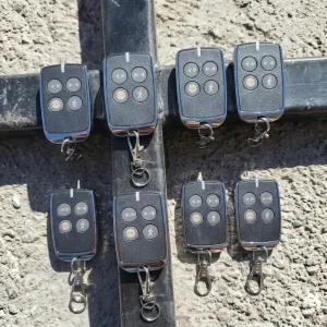 Envío de 8 controles Impervious ZKTeco ZKSL800AC de 4 canales en Quito el 10 de agosto del 2026