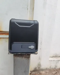 Instalación de Motor V1500 Impervious 1500kg en puerta Corrediza en Guayaquil, Ecuador el Jueves 24 de Septiembre del 2026